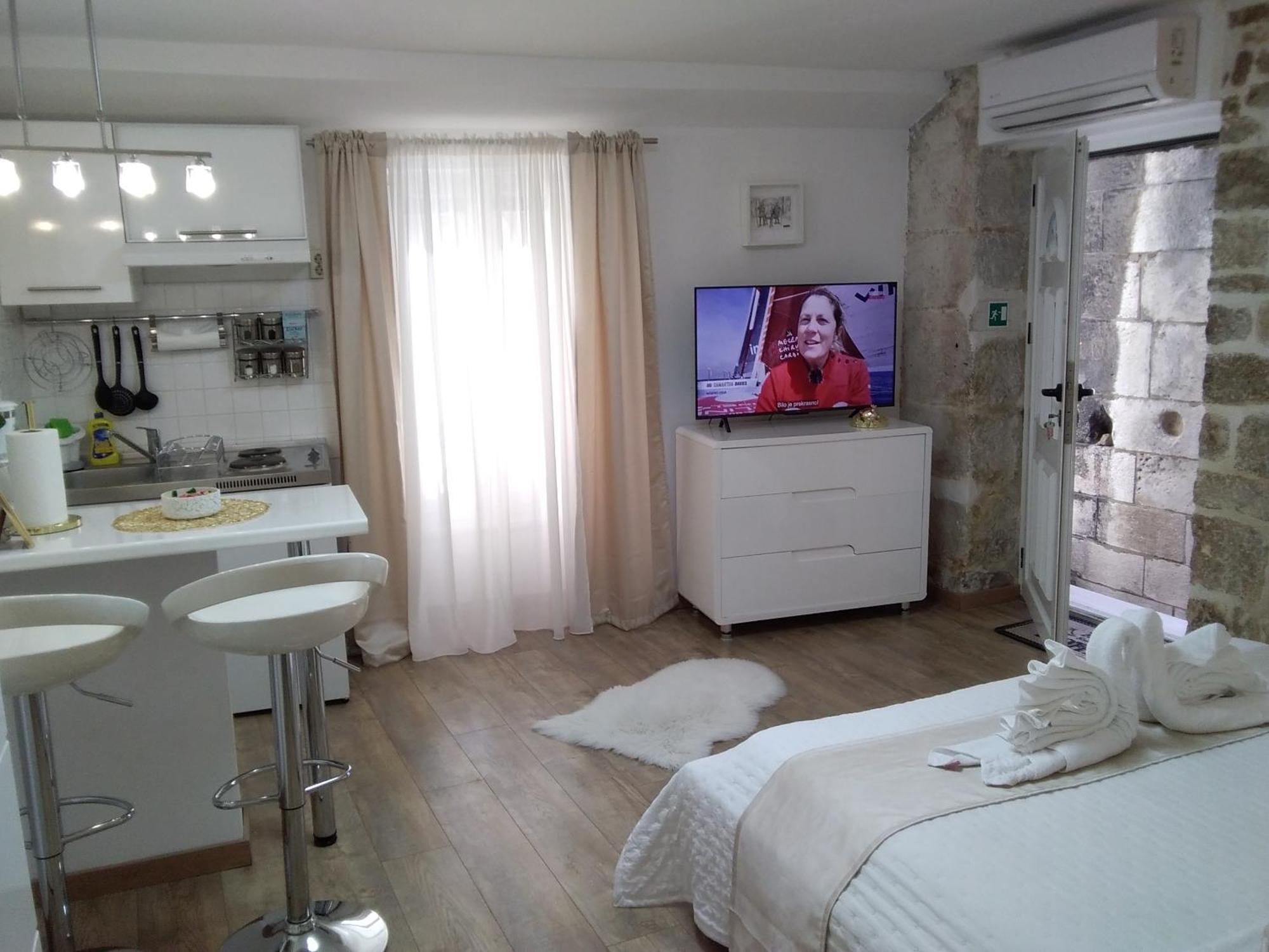 ספליט Private Apartments In Diocletians Palace מראה חיצוני תמונה