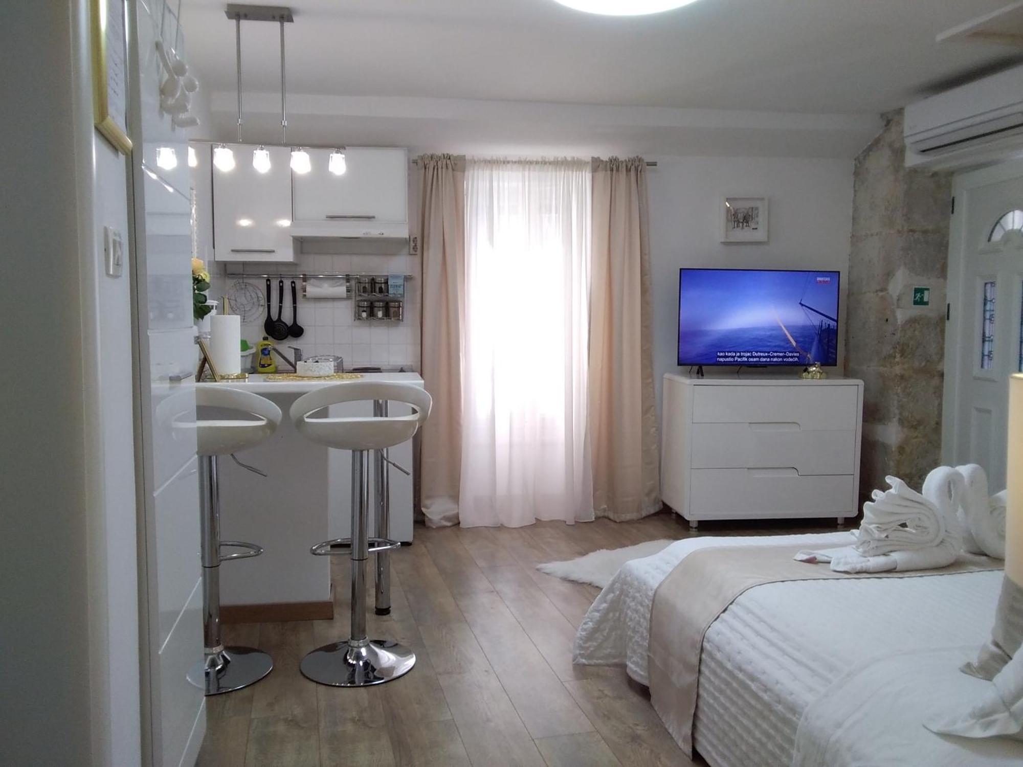 ספליט Private Apartments In Diocletians Palace מראה חיצוני תמונה