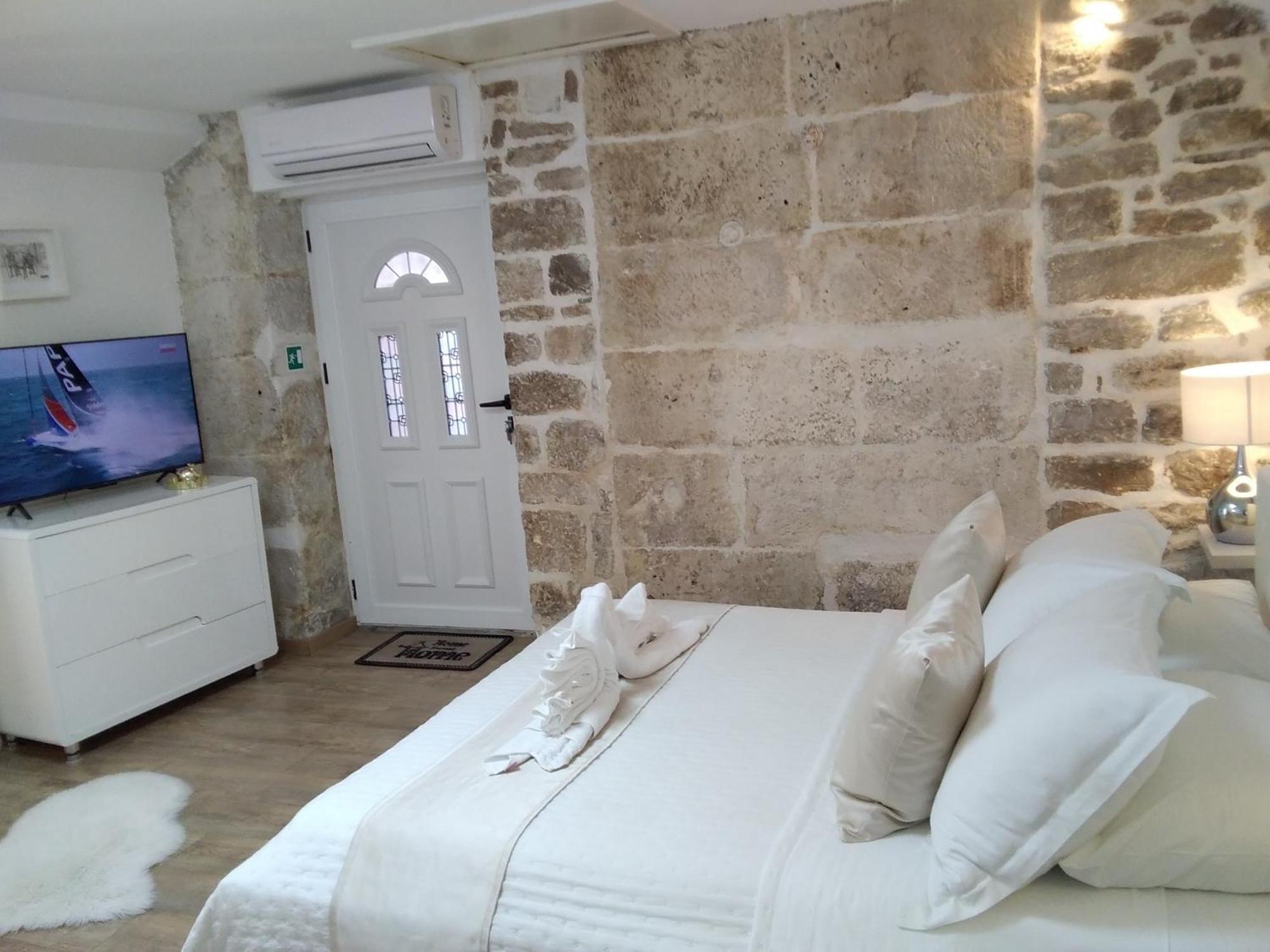 ספליט Private Apartments In Diocletians Palace מראה חיצוני תמונה