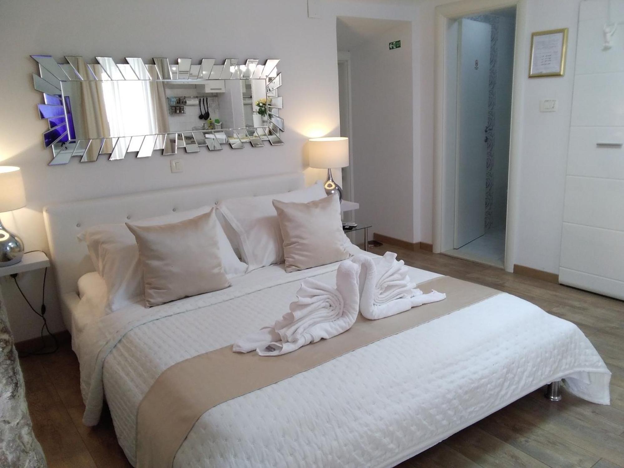 ספליט Private Apartments In Diocletians Palace מראה חיצוני תמונה