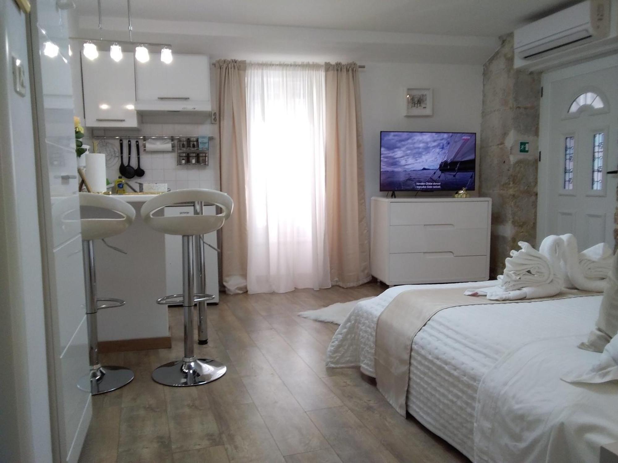 ספליט Private Apartments In Diocletians Palace מראה חיצוני תמונה