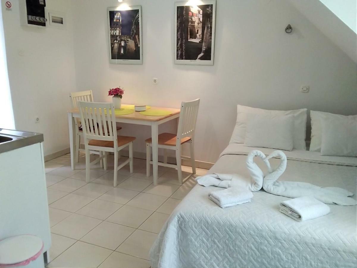 ספליט Private Apartments In Diocletians Palace מראה חיצוני תמונה